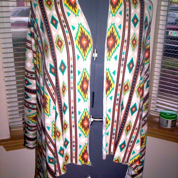 My Michelle" Jr Large Bohemian Beat Open Front Tribal Pattern Cardigan - Picture 3 of 8